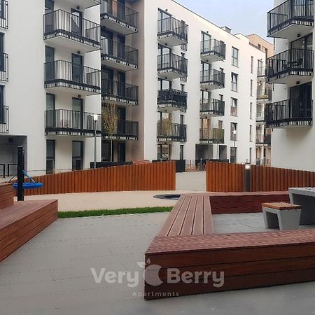 Garbary 104 - Apartament Z Balkonem - Self Check In 24H Poznan Bagian luar foto